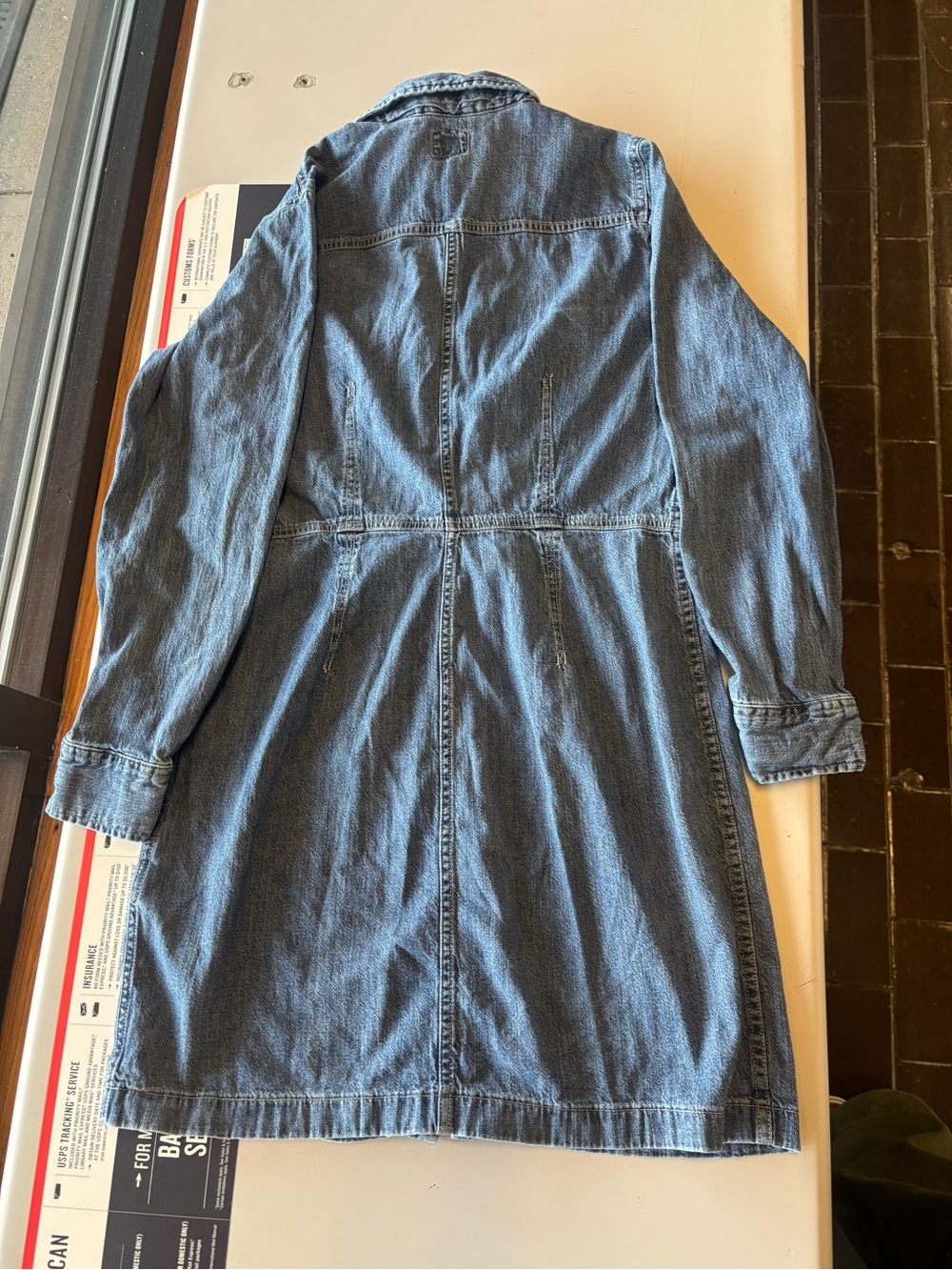 Levi's Medium Blue Denim Shirt - Picture 4 of 4
